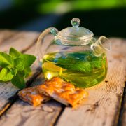 Ceaiul verde, sursa naturală de antioxidanți și longevitate